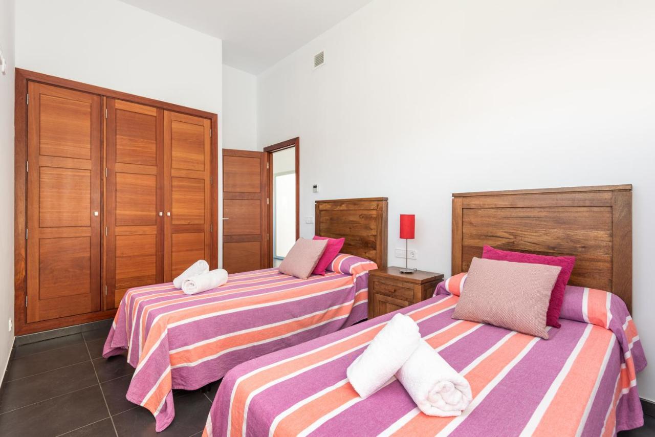 Villa Orquidea Son Bou Bagian luar foto