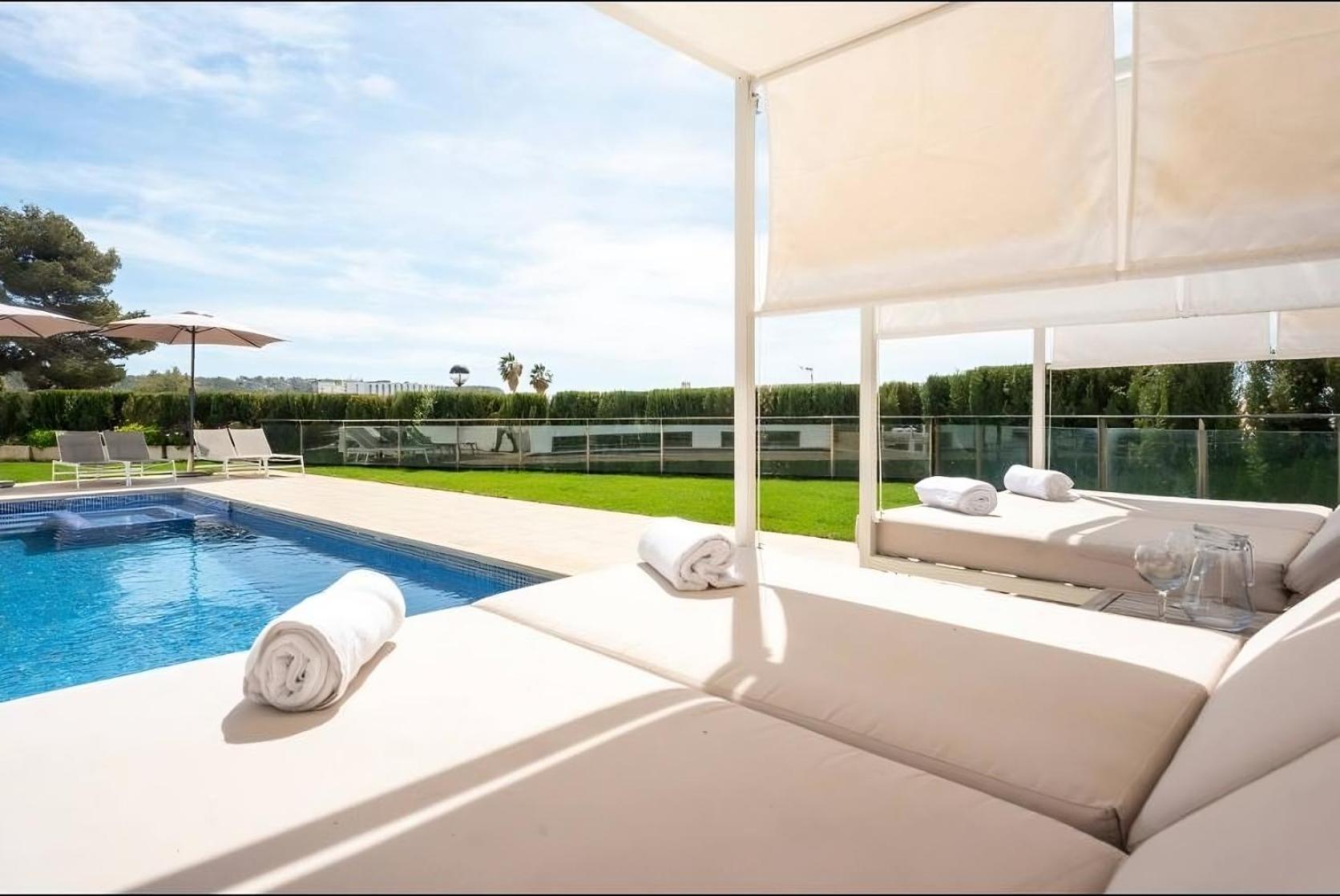 Villa Orquidea Son Bou Bagian luar foto